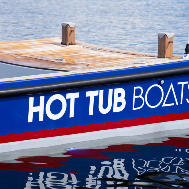 hot tub boat